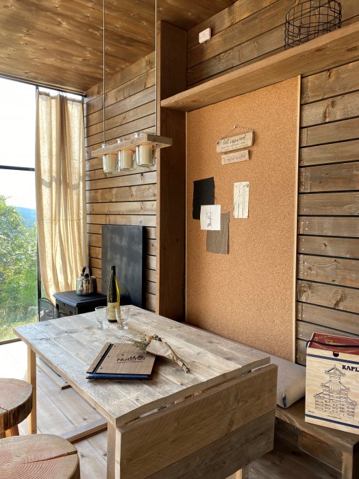INtérieur cabane Nutchel