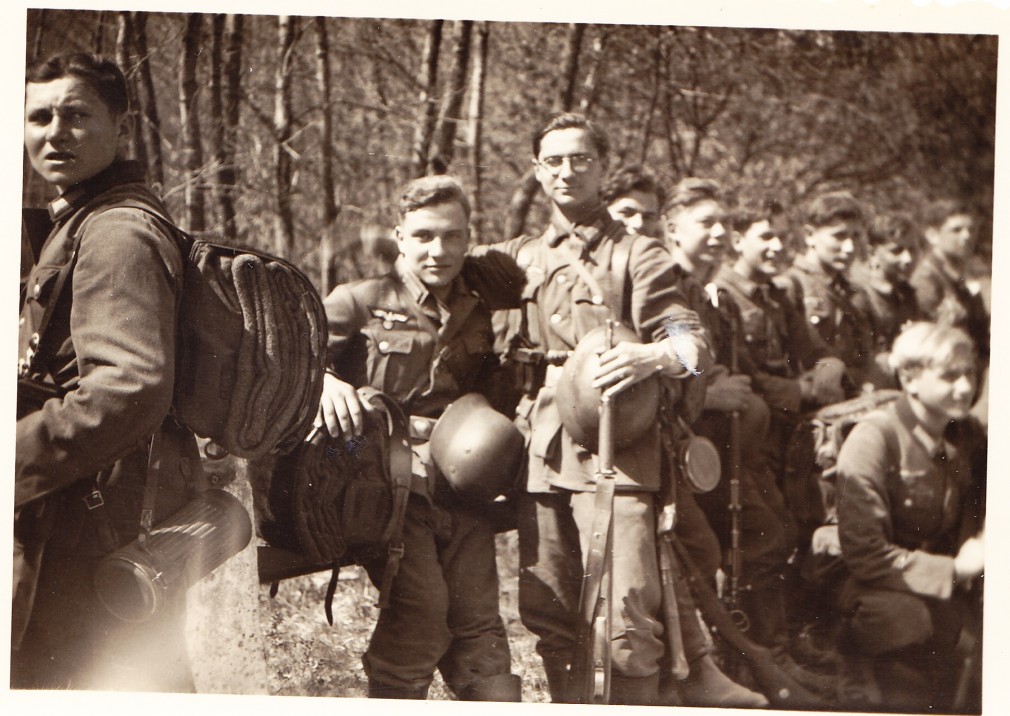 charles-meyer-et-rene-leberle-incorpores-de-force-alsaciens-dans-wehrmacht-1943-pres-de-retz-collection-cmeyer