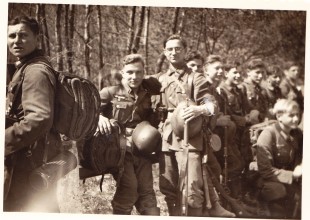 charles-meyer-et-rene-leberle-incorpores-de-force-alsaciens-dans-wehrmacht-1943-pres-de-retz-collection-cmeyer