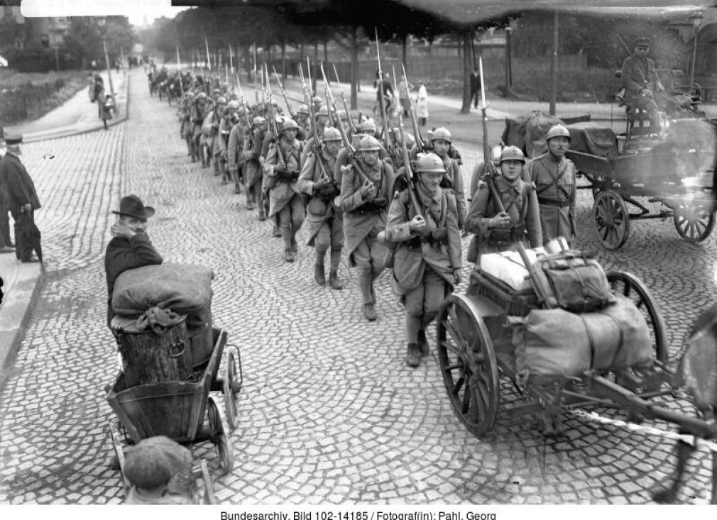 entree-fantassins-a-essen-janvier-1923-dts-bundesarchiv