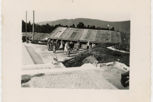 femmes-prisonnieres-au-camp-internement-onacvgcerdcollection---cerd20221o00892