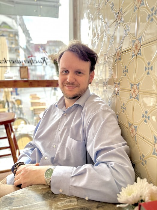 julien-bauer