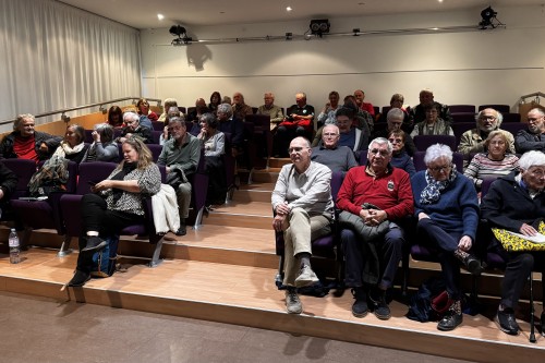 PHOTO GLOTTOPHOBIE 1