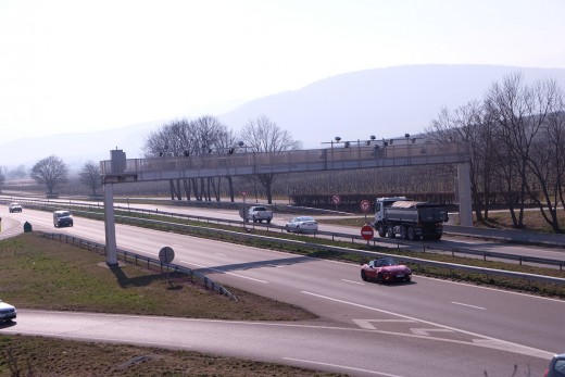 portique péage R-pass CEA © Romain Gascon