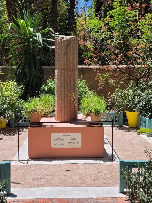 stele