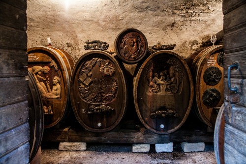 weingutdoerflinger-holzfasskellerr